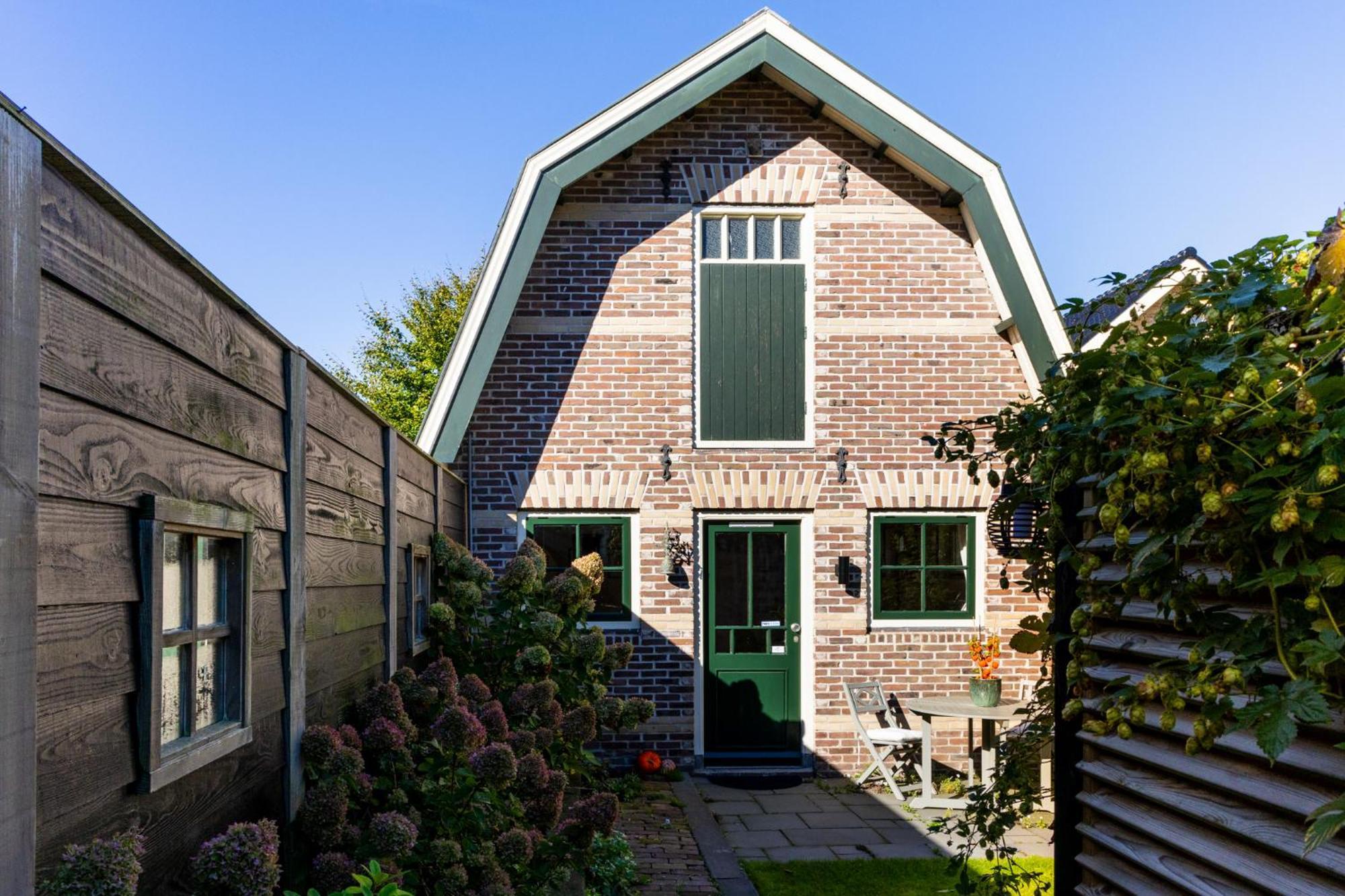 Villa De Oude Walnoot Sint Pancras Exterior foto
